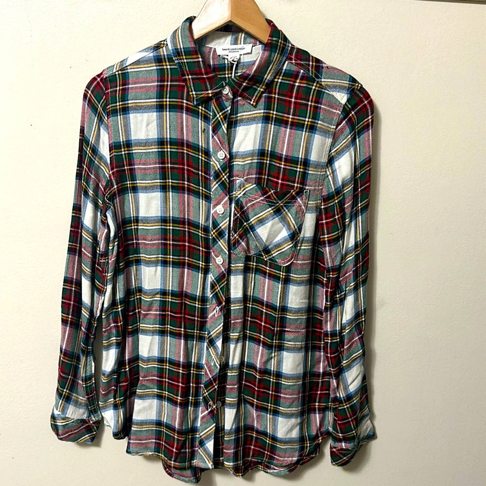 Flannel longsleeve 
Size small